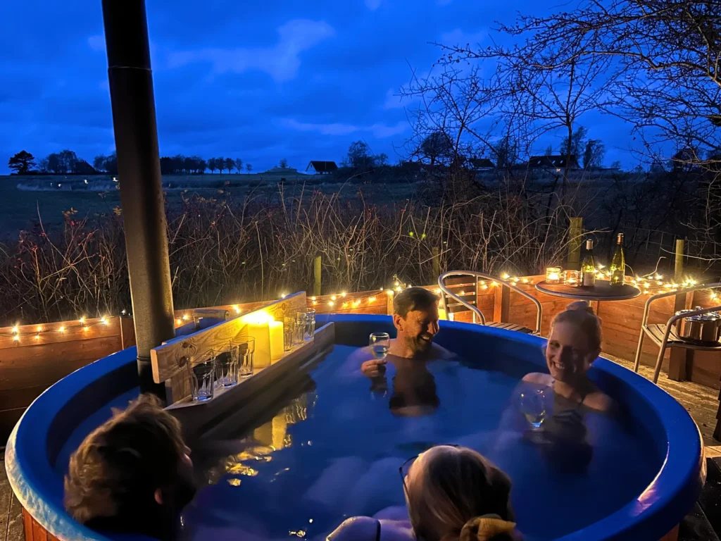 Rødvig Ferieby I Ferie I B&B I Konference I Naturskønne omgivelser med skov, marker, kyst og klint i nærheden